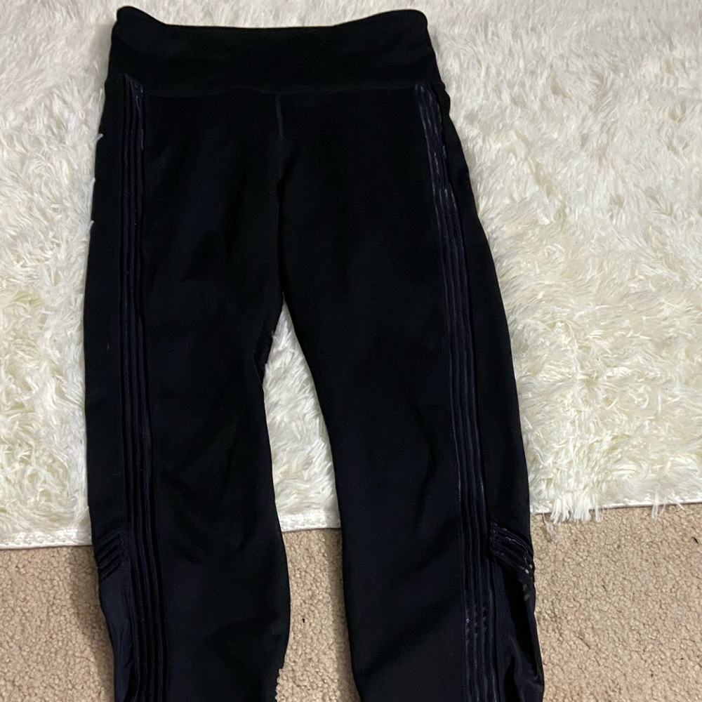 fabletics black leggings